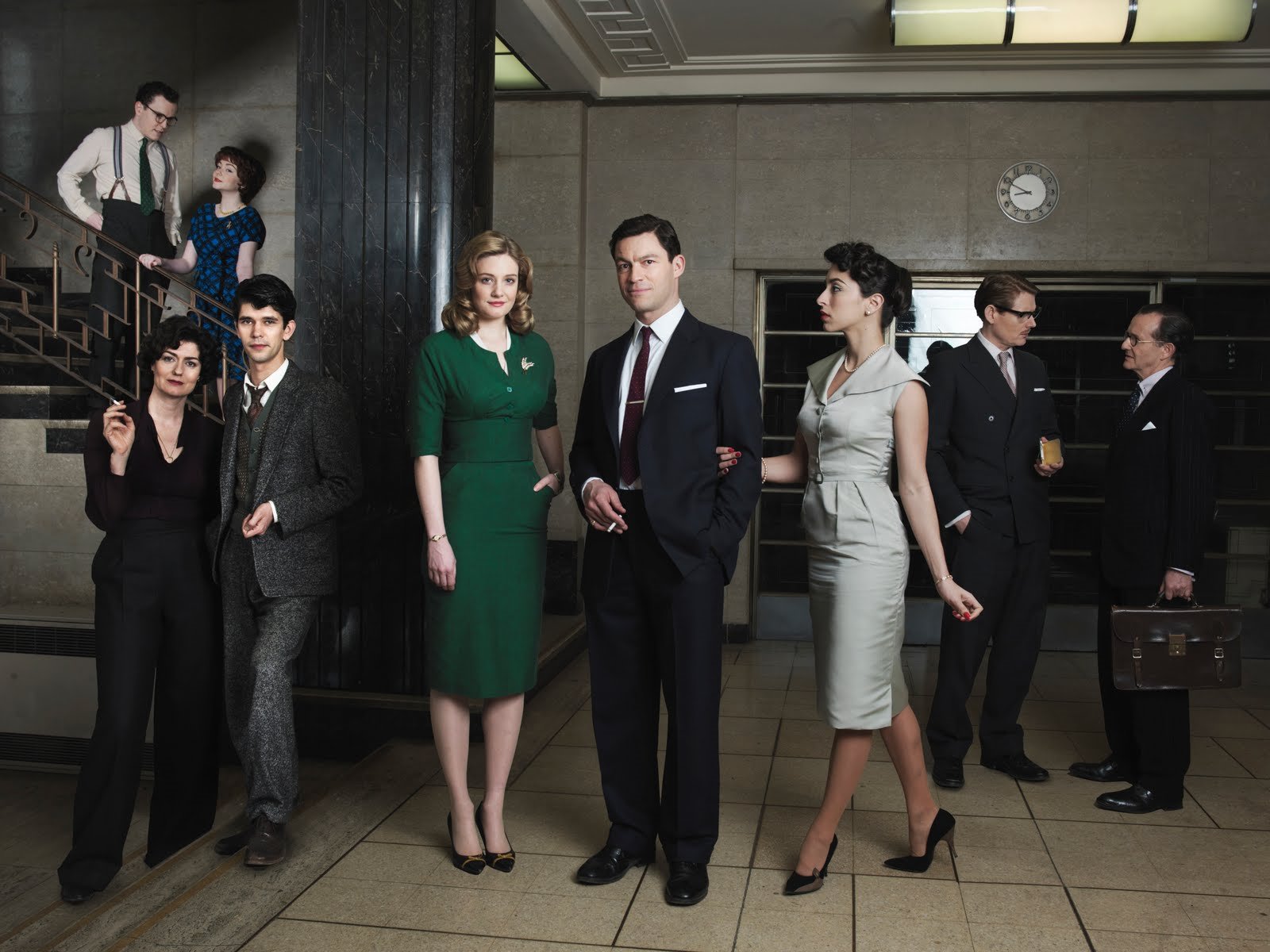 Cast of The Hour