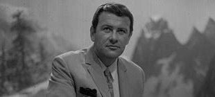 Edward Judd in Intrigue