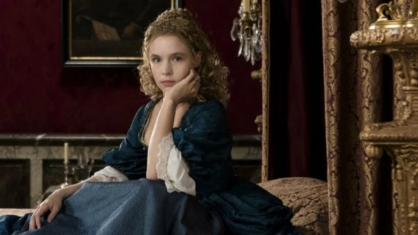 Jessica Clark in Versailles TV series